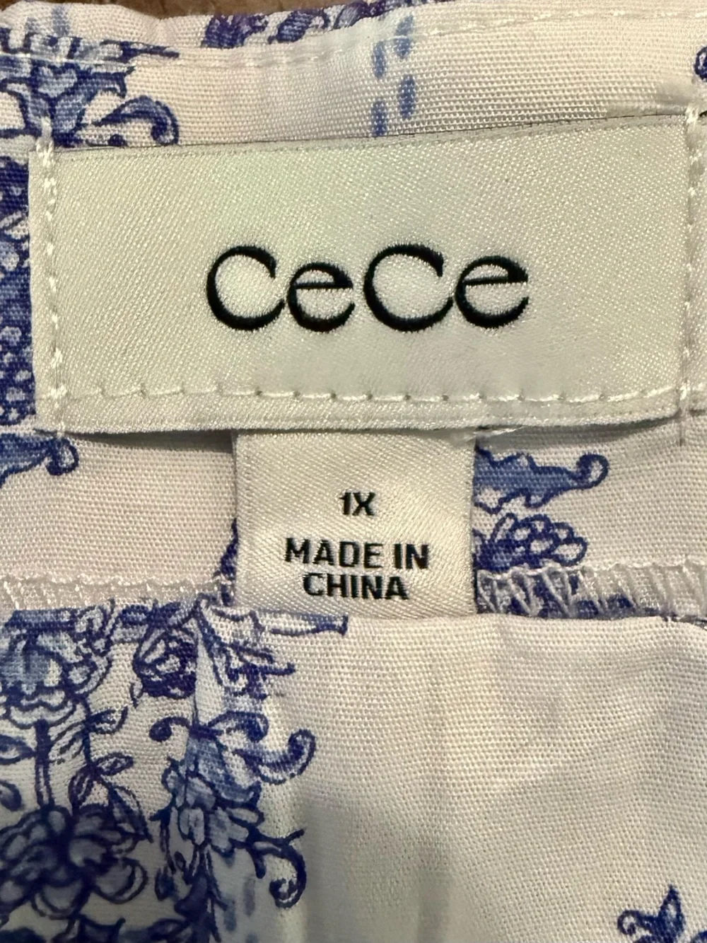 CeCe square neck